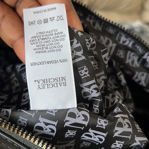 Badgley Mischka - Picture 12 of 13